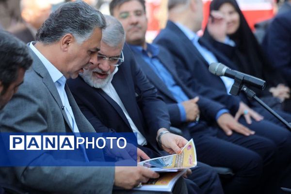  افتتاح مجموعه پروژه‌های زیرساختی و هوشمند در باقرشهر 