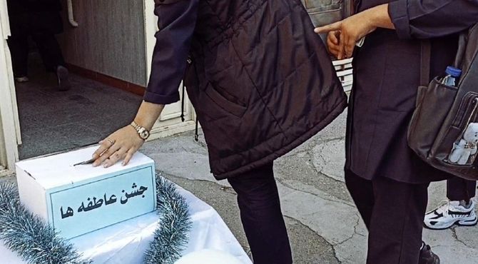 گزارش جشن عاطفه‌ها در دبیرستان رحیمی‌وند ناحیه۴ تبریز