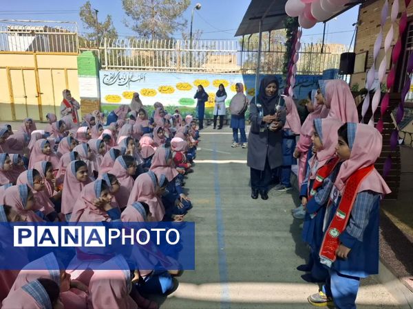 جشن متنوع میلاد حضرت زینب (س) در مدرسه شهید هادی آریایی