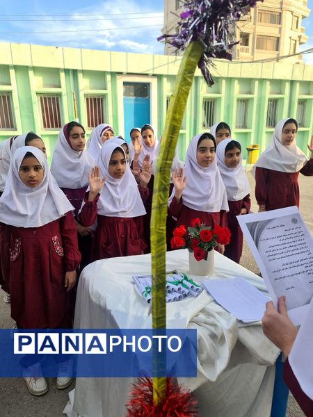 آیین افتتاحیه هفته «سفیران سلامت» در مدرسه شهید ابراهیم تنیده 