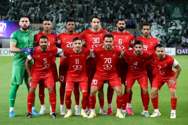 برخورد قطری‌ها به صخره سرخ فوتبال ایران؛ بازگشت کاپیتان به جمع پرسپولیسی‌ها