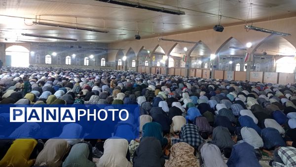 حضور پرشور مردم یاسوج در نماز جمعه خشم 