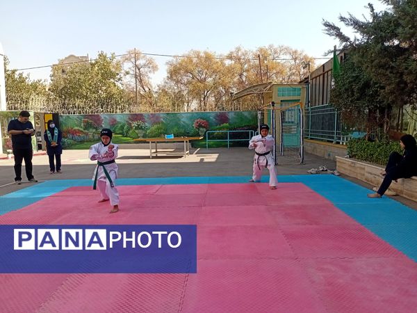 المپیاد ورزشی درون مدرسه‌ای در دبستان مصلی نژاد حضرت زینب(س)