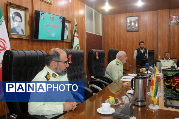 تجلیل از خبرنگاران توسط فرمانده نیروی انتظامی استان بوشهر