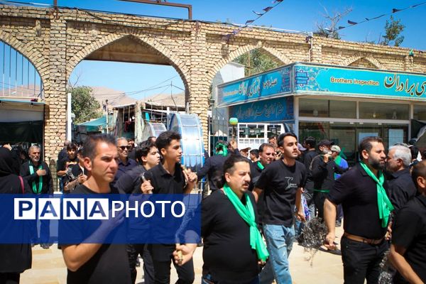 عزاداری رحلت پیامبر(ص) و شهادت امام حسن(ع) در صحن آستان مقدس سلطانعلی(ع) مشهداردهال کاشان