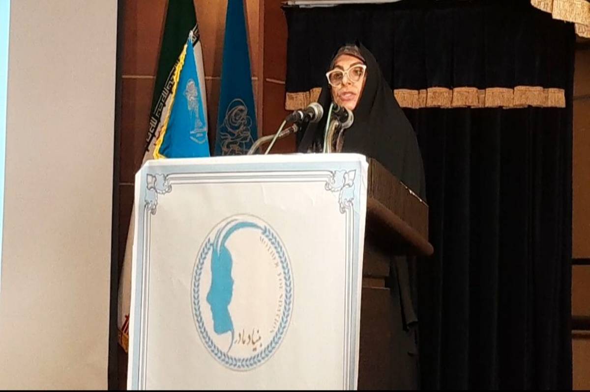 مادران ستون ثبات اجتماعی و قهرمانان صلح پایدار هستند