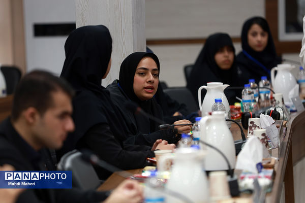 اولین نشست کارگروه تدوین سند دوازدهمین دوره مجلس دانش‌آموزی
