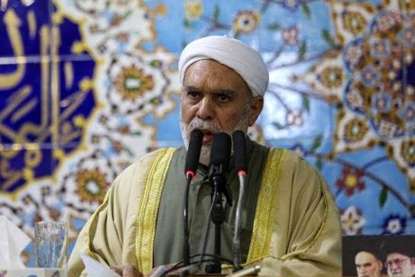 امام جمعه اهل سنت شیراز، حمله رژیم صهیونیستی به ایران را محکوم کرد


