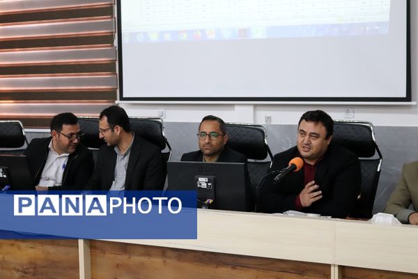 گردهمایی تخصصی مدیران مدارس ابتدایی شهرستان راز و جرگلان با معاون آموزش ابتدایی اداره‌کل استان و روسای ادارات