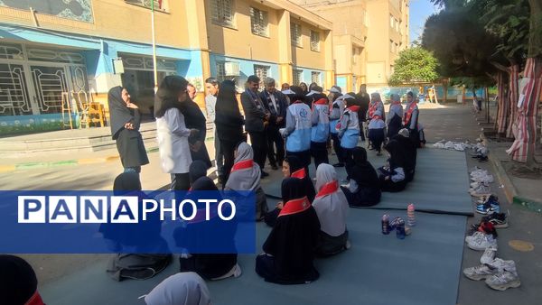  ارزیابی تشکل پیشتازان ناحیه۶ در دبستان فرهنگیان ۲