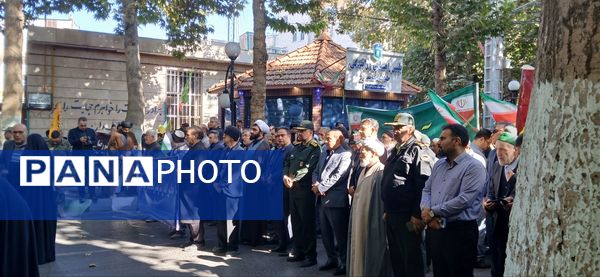 حضور پرشور مردم در راهپیمایی ۱۳ آبان طرقبه