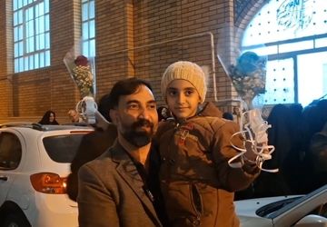 لحظات شیرین استقبال والدین از دانش آموزان معتکف در قم