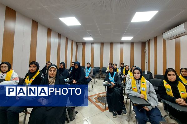  انتخابات شورای دانش‌آموزی منطقه‌ای در کهریزک 