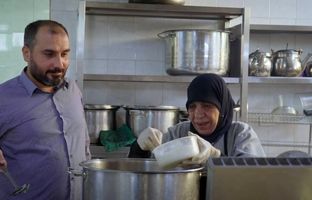 سفر به سرزمین مقاومت، با روایتی متفاوت در مستند «کوله بر دوش»