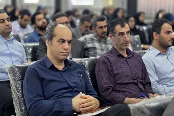 جلسه فصلی مدیران مدارس ابتدایی قائمشهر