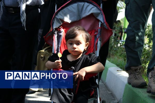 پیاده‌روی جاماندگان اربعین در شهرستان لنجان 