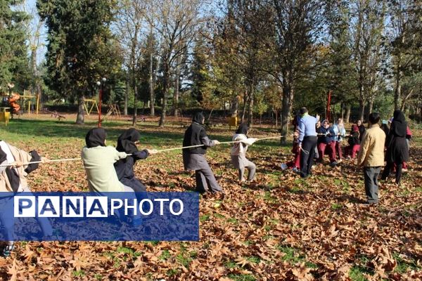 اولین روز از اردوی تمشک در مازندران