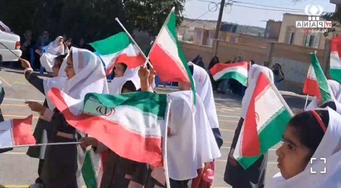 آغاز شیرین تحصیل کلاس اولی‌ها در دبستان عفت