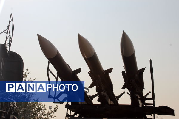 حضور دانش‌آموزان بندپی شرقی در راهیان نور و بازدید از نمایشگاه هوافضا سپاه پاسداران تهران