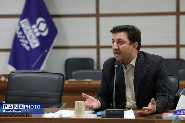 جلسه مدیران استان‌ها با شورای معاونان سازمان دانش‌آموزی 