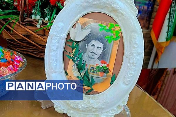 مراسم «لاله‌های روشن» در دبستان دکتر کیهانی 