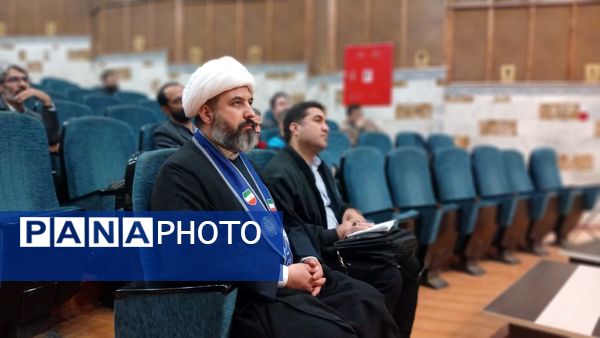 برگزاری دوره‌ تربیت مدرس پیشتازان سازمان دانش‌آموزی استان البرز