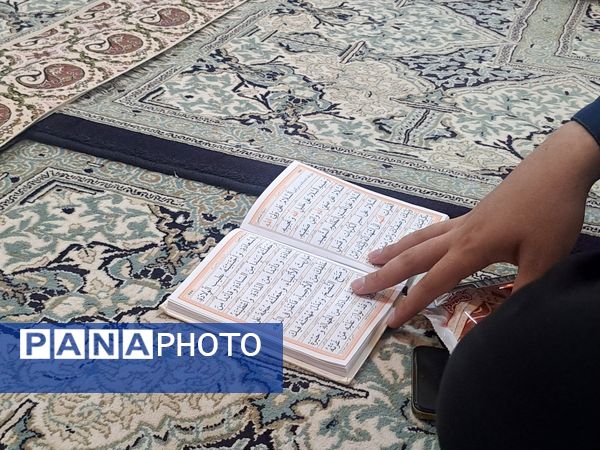 مراسم شب اربعین در مسجد الهادی نیشابور