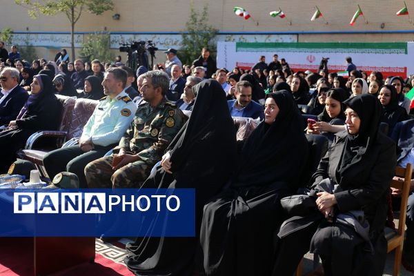 زنگ آغاز سال تحصیلی جدید در تبریز 