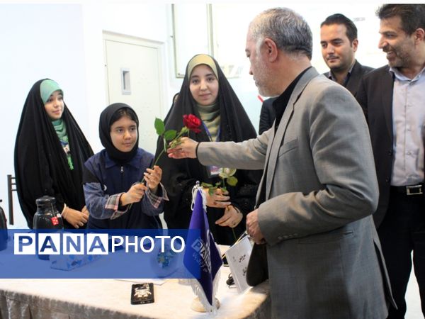 حضور مدیرکل آموزش و پرورش خراسان رضوی در مانور رسانه‌ای پانا در مشهد