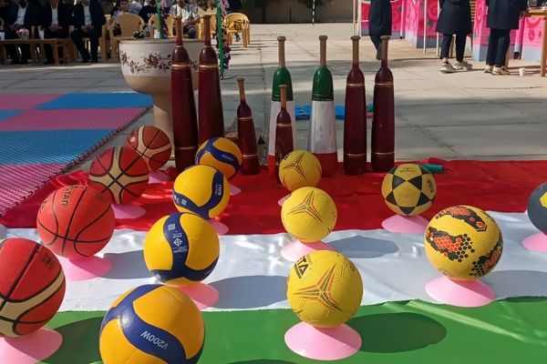 المپیاد ورزشی مدارس بهاباد با شور و نشاط