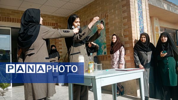 اجرای آزمایشات جذاب علوم در کاشمر