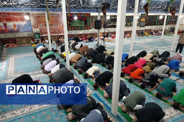 مراسم معنوی اعتکاف در مسجد اعظم حضرت ابوالفضل (ع) بهارستان دو