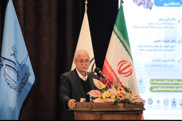 عامل اقتصادی و امید به آینده دو عنصر مهم عدم فرزندآوری در کشور است