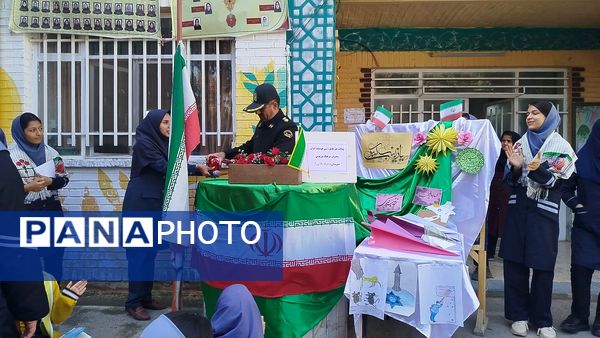 جشن ولادت حضرت زینب در دبیرستان دخترانه دانشور 2 