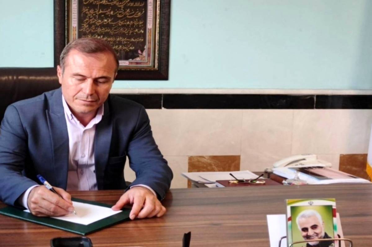 پیام تبریک مدیر آموزش و پرورش سملقان به مناسبت هفته معلم 