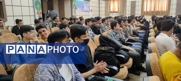 همایش بزرگ تجلیل از منتخبین المپیادهای علمی در دانشگاه آزاد شهرستان شیروان
