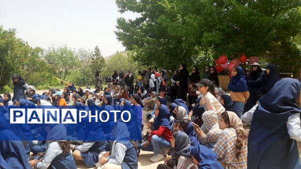 اردوی دانش‌آموزان مدرسه هیأت امنایی ضحی ۲ در روستای زوارم شیروان