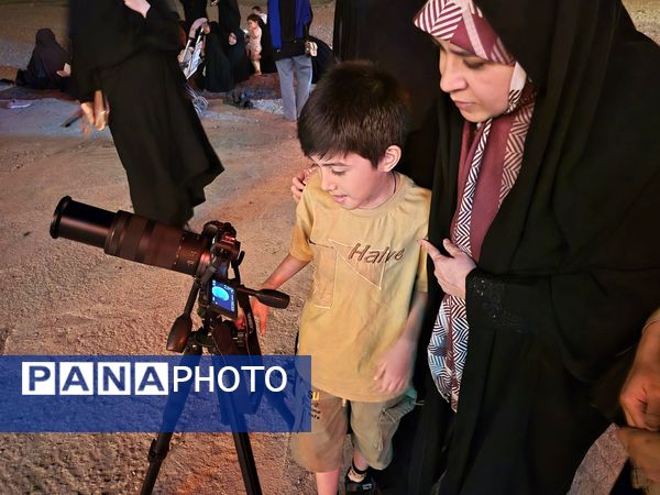 رصد ماه گرفتگی باتلسکوپ در هیئت الزهرا نیشابور 