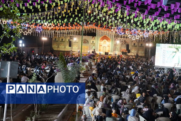 جشنی دهه کرامت در حرم زینبیه