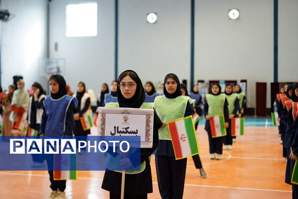 آیین متمرکز کشوری المپیاد ورزشی درون مدرسه‌ای در آق قلا 