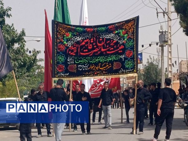 قافله عزاداری تاسوعای حسینی در شهر حبیب آباد