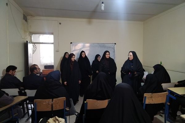 تشکیل کارگاه آموزش  تشکیلاتی، مهارتی و معرفتی  پیشتازان ، ویژه مربیان و دانش آموزان  پیشتاز 