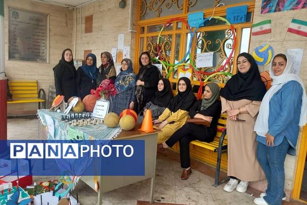 هنرنمایی دانش‌آموزان در رشته‌های ورزشی به‌مناسبت هفته تربیت‌بدنی در ناحیه 2 شهرری 