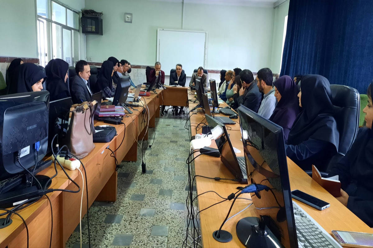 نقش معلم در تصمیم‌سازی آموزشی، مهم‌ترین مسیر تحول پایدار در آموزش است