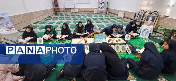 محفل انس با قرآن کریم در آموزشگاه شهید رزمی خلیل آباد