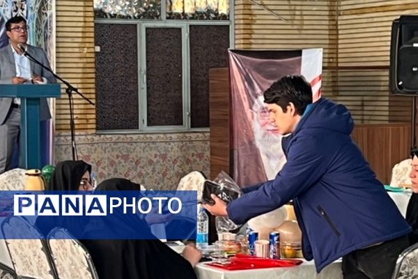 برگزاری جلسه مدیران در ناحیه 2 شهرری 