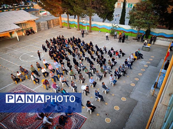 اولین جلسه انجمن اولیا و مربیان دبیرستان میثاق
