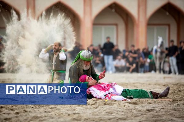 برگزاری تعزیه روز اربعین امامزاده شاه کرم