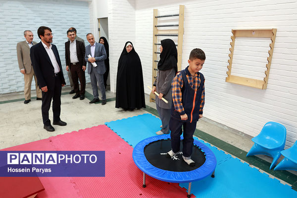 مراسم افتتاحیه برنامه ملی سنجش سلامت جسمانی و آمادگی تحصیلی نوآموزان بدو ورود به دبستان و پیش دبستان سال ۱۴۰۴ - ۱۴۰۳ 