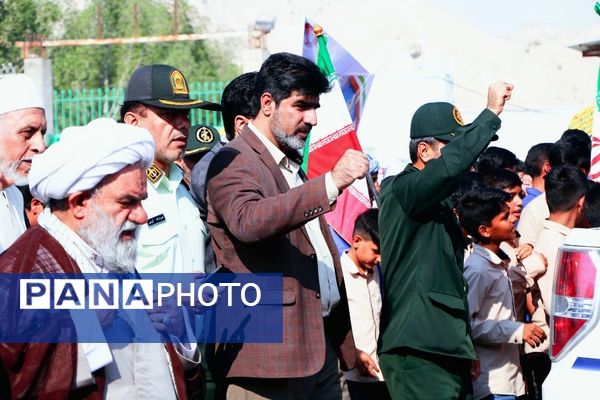  راهپیمایی ۱۳ آبان در بندرخمیر